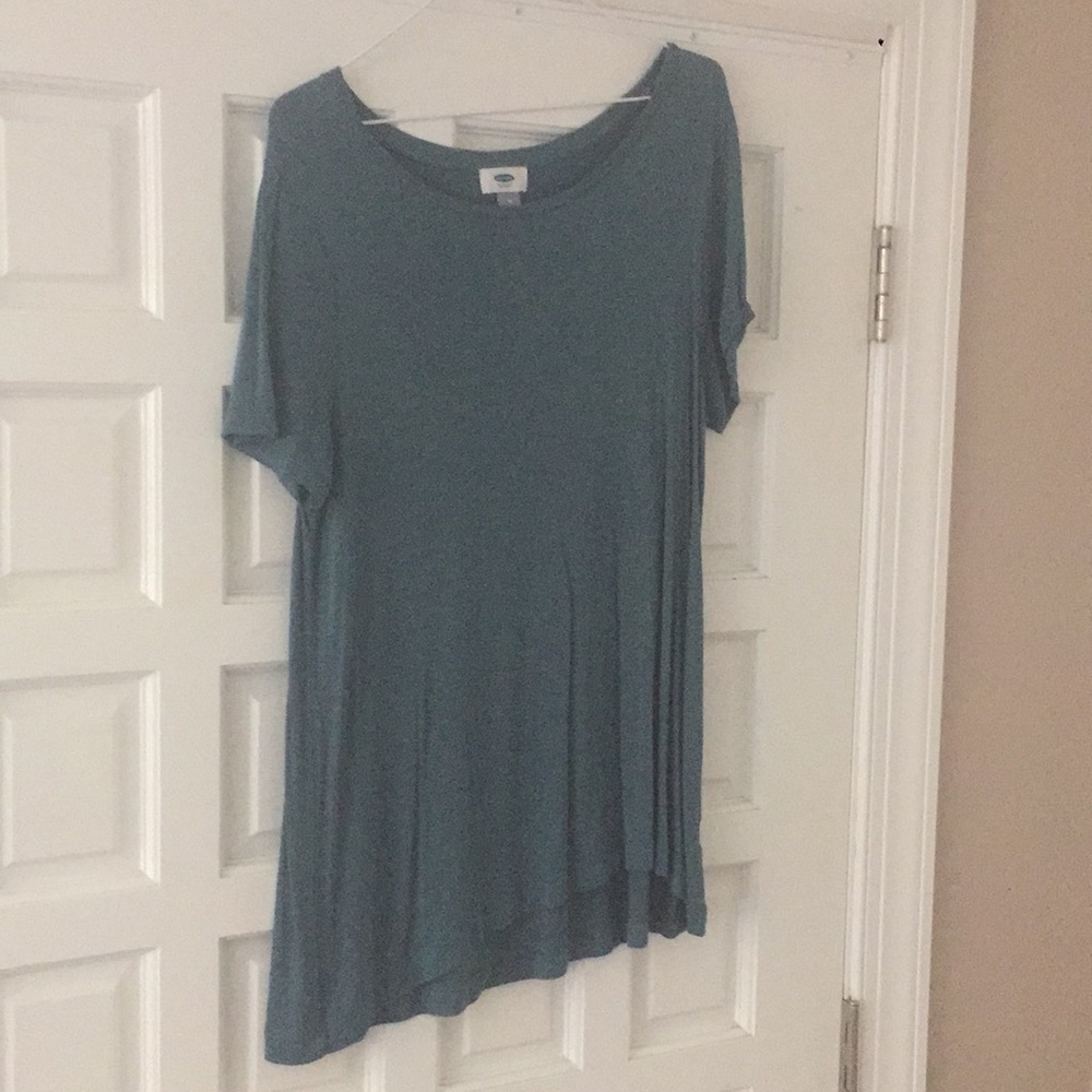 Old Navy flowy top